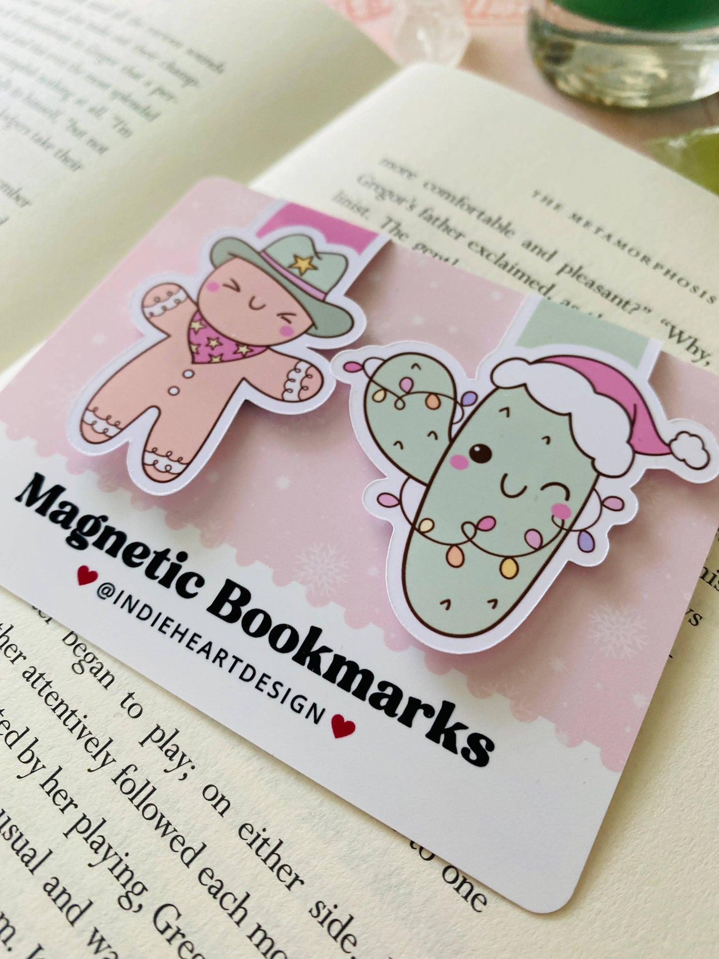 Holiday Magnetic Bookmark Gift Set – Cowboy Gingerbread